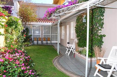 фото отеля Hostal Los Reyes