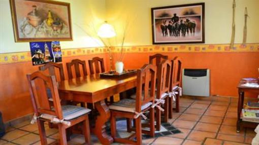 фото отеля Hostal Los Reyes