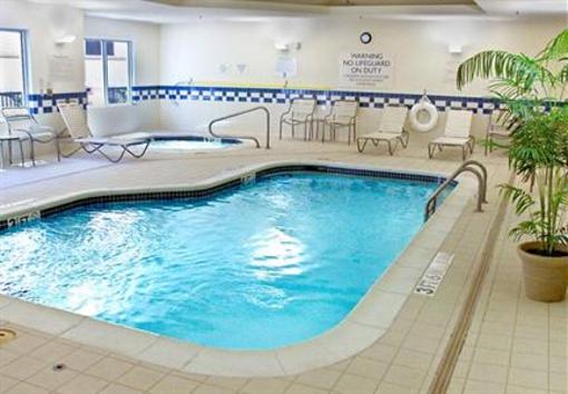фото отеля Fairfield Inn & Suites Denton