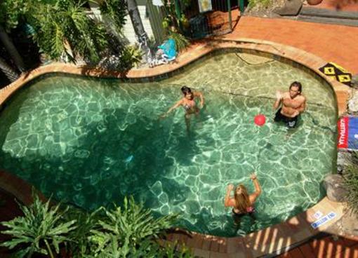 фото отеля Trekkers Backpackers Resort
