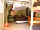 фото отеля Trekkers Backpackers Resort