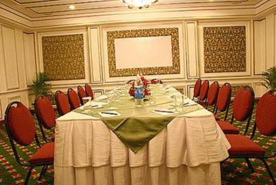 фото отеля Ambica Empire Hotel Chennai