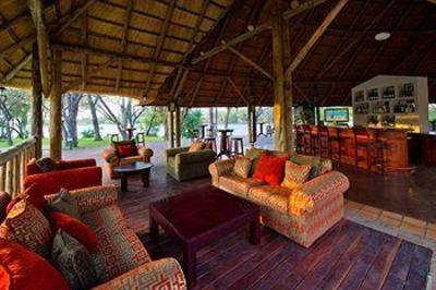 фото отеля Rainbow Azzambezi River Lodge