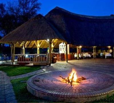 фото отеля Rainbow Azzambezi River Lodge