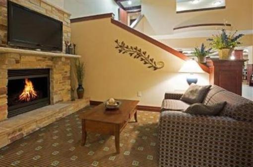 фото отеля Holiday Inn Express Hotel & Suites Winona