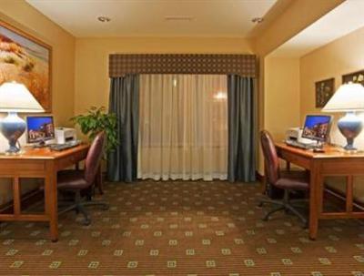 фото отеля Holiday Inn Express Hotel & Suites Winona