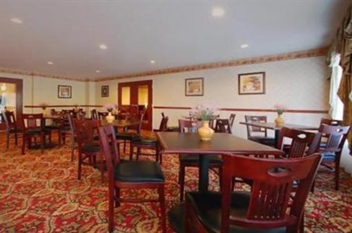 фото отеля La Quinta Inn & Suites Madison Square Mall Inn & Suites