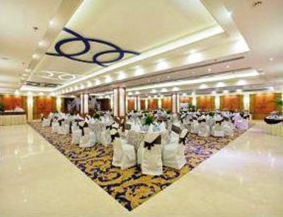 фото отеля Ramada Hotel City Centre Jalandhar