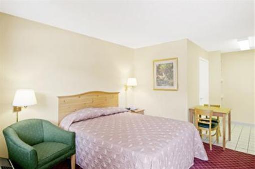 фото отеля Extended Stay America - San Jose - Milpitas - McCarthy Ranch