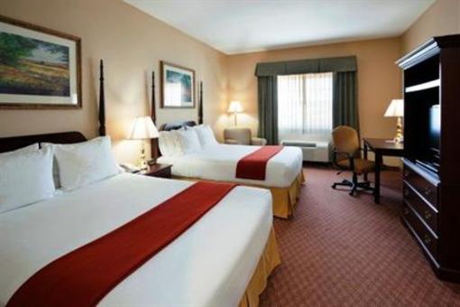 фото отеля Holiday Inn Express Hendersonville Flat Rock