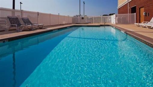 фото отеля Country Inn & Suites Homewood