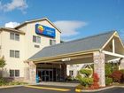 фото отеля Comfort Inn and Suites Kent