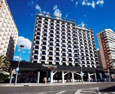 фото отеля Flash Hotel Benidorm