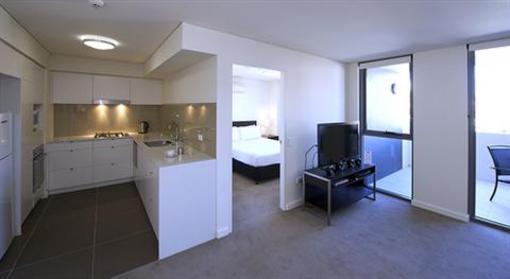 фото отеля Chifley Executive Suites
