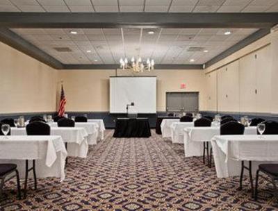фото отеля Ramada Westshore Tampa Airport