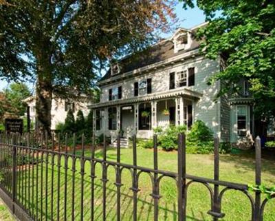 фото отеля Marshall Slocum Guest House