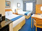 фото отеля Holiday Inn Express Hotel & Suites Dallas-Addison