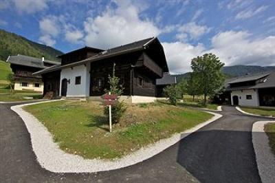 фото отеля Feriendorf Kirchleitn Dorf Grosswild Apartments Bad Kleinkirchheim