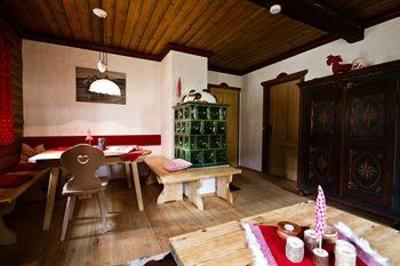 фото отеля Feriendorf Kirchleitn Dorf Grosswild Apartments Bad Kleinkirchheim