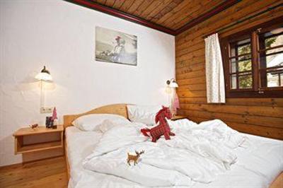 фото отеля Feriendorf Kirchleitn Dorf Grosswild Apartments Bad Kleinkirchheim