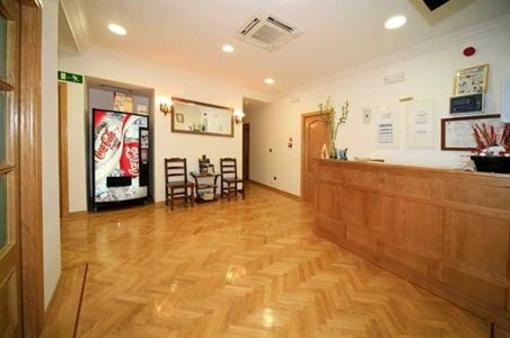 фото отеля Hostal Odesa