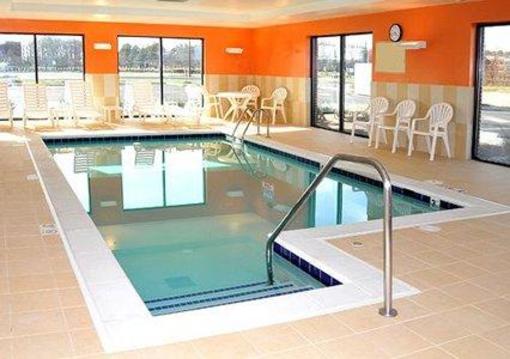 фото отеля Comfort Suites Harbour View