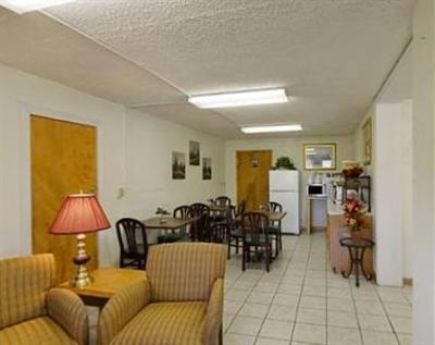 фото отеля Americas Best Value Inn Nashville South