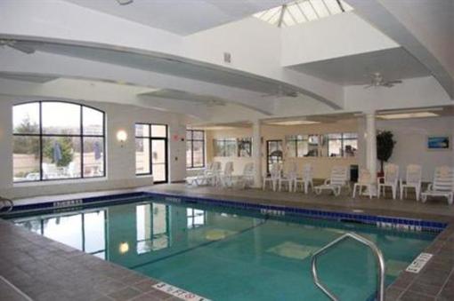 фото отеля Holiday Inn Boston-Dedham Hotel & Conference Center