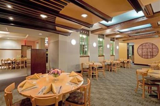 фото отеля Holiday Inn Boston-Dedham Hotel & Conference Center