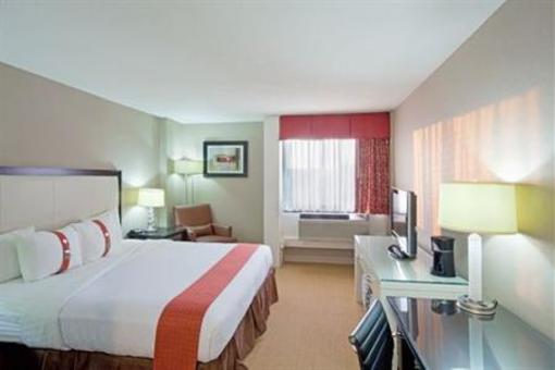 фото отеля Holiday Inn Boston-Dedham Hotel & Conference Center