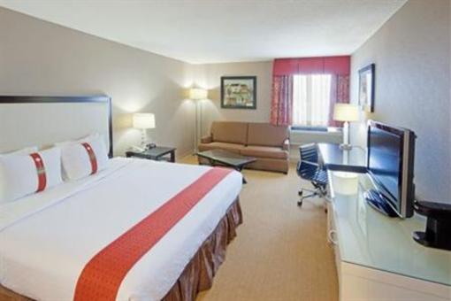 фото отеля Holiday Inn Boston-Dedham Hotel & Conference Center