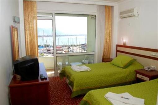 фото отеля Hotel Grand Finike
