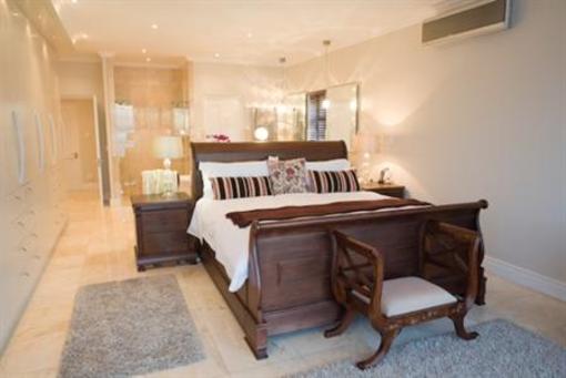 фото отеля Dreamscape Villa Apartments Gordon's Bay
