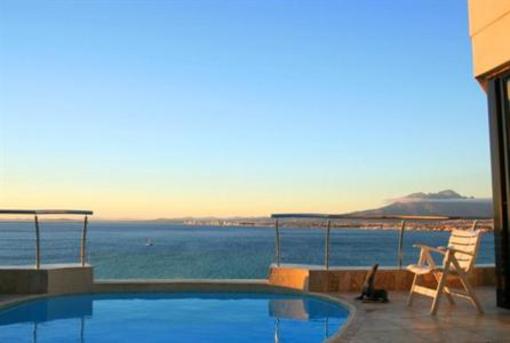 фото отеля Dreamscape Villa Apartments Gordon's Bay