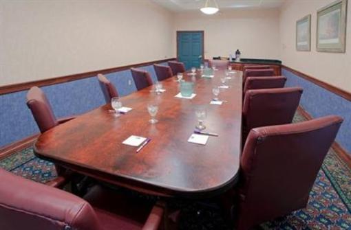 фото отеля Holiday Inn Express Hotel & Suites McAllen (Airport/La Plaza Mall)