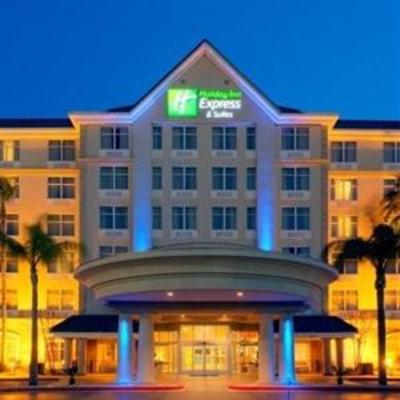 фото отеля Holiday Inn Express Hotel & Suites McAllen (Airport/La Plaza Mall)
