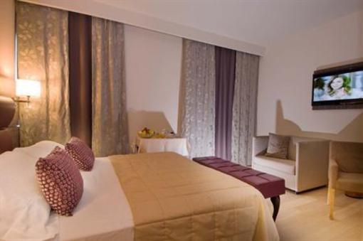 фото отеля Hotel Galvani Torri del Benaco