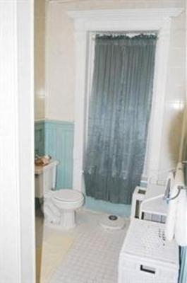 фото отеля The Missing Lantern Guest House New York City