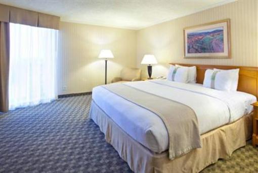 фото отеля Holiday Inn Long Beach Airport Hotel and Conference Center