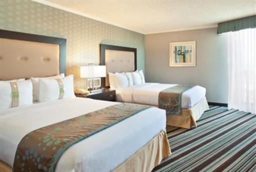 фото отеля Holiday Inn Long Beach Airport Hotel and Conference Center