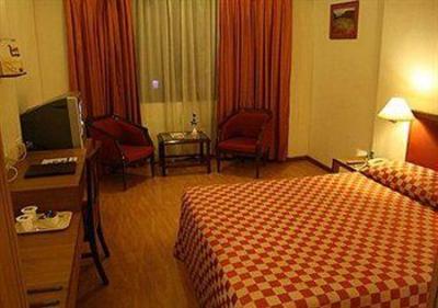 фото отеля Quality Inn Residency