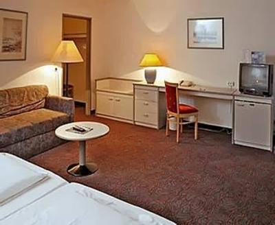 фото отеля Grand City Hotel Hessenland Kassel Zentrum