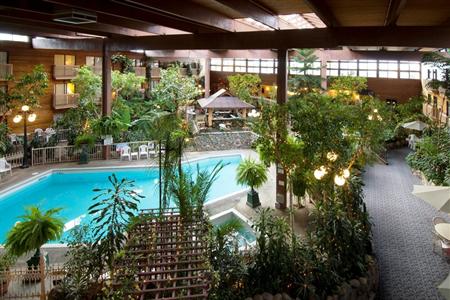 фото отеля BEST WESTERN PLUS Vernon Lodge & Conference Centre