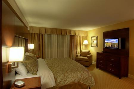 фото отеля BEST WESTERN PLUS Vernon Lodge & Conference Centre