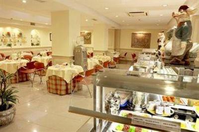 фото отеля Gran Hotel Conde Duque