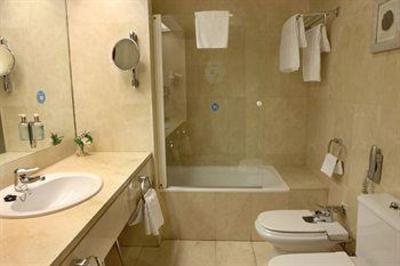 фото отеля Gran Hotel Conde Duque