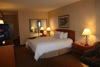 фото отеля Holiday Inn Council Bluffs