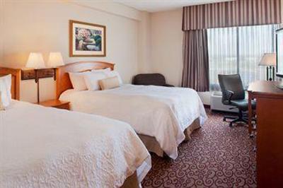 фото отеля Holiday Inn Council Bluffs