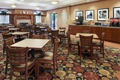 фото отеля Holiday Inn Council Bluffs