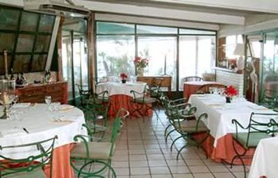 фото отеля Portorais Hotel